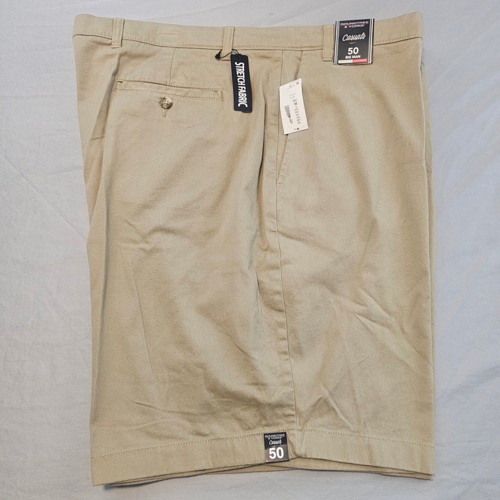 Roundtree & Yorke Size 50 Classic Fit Flat Front Khaki Shorts 9" inseam NWT L888